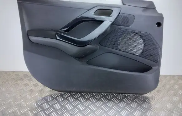 Peugeot 208 Front door card panel trim 96763526ZD