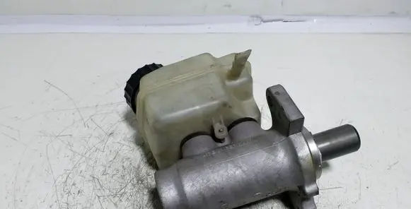 Mercedes-Benz A W168 Master brake cylinder A1684300302