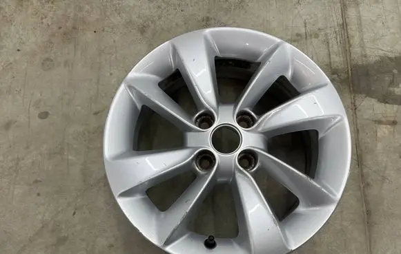 Opel Adam R15 alloy rim opo99