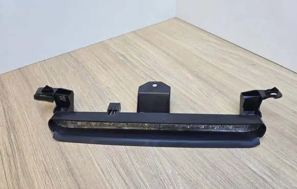 Volvo V70 Third/center stoplight 30678549 16511100