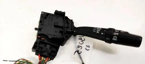 Toyota Avensis T250 Wiper control stalk 173654LH
