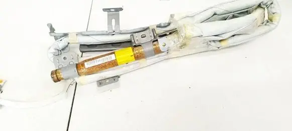 Mitsubishi Lancer X Roof airbag