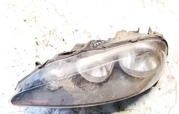 Alfa Romeo 147 Headlight/headlamp a385