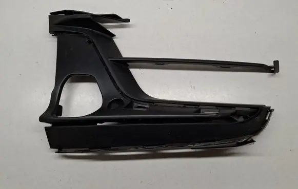 Porsche Macan (95B) Front bumper lower grill 95B807819F