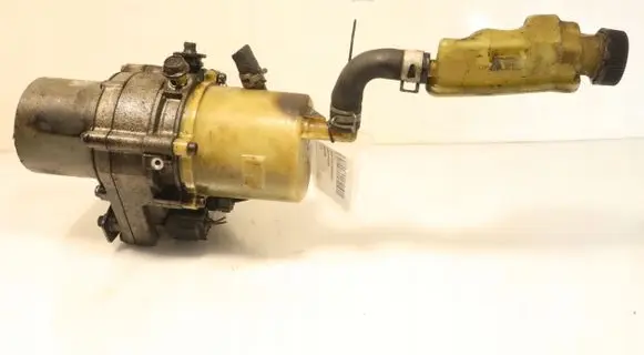Mazda 3 I Power steering pump