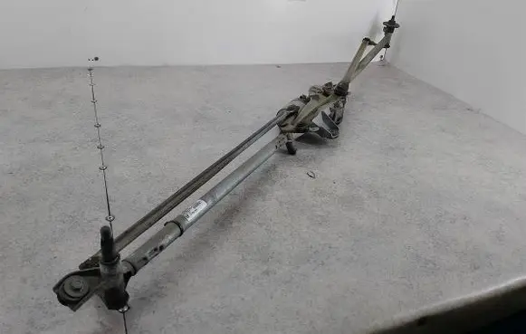 Opel Astra J Front wiper linkage 13262434