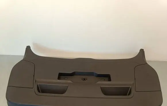 BMW 2 F46 Tailgate trim 7349463 20024110 7318941