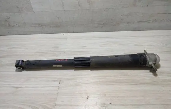 Rear shock absorber/damper