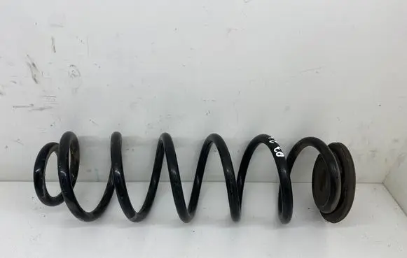 Audi Q3 8U Rear coil spring