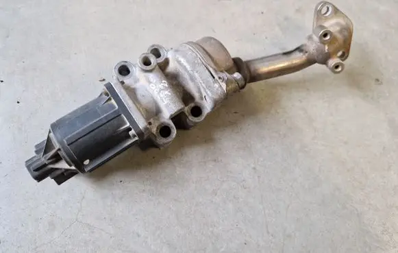 Mitsubishi L200 EGR valve 1582A038