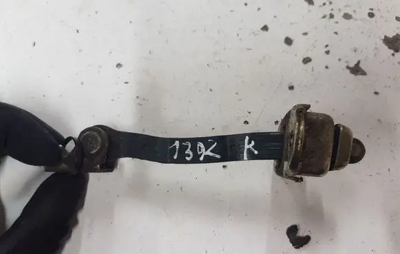 Nissan Almera N16 Front door check strap stopper