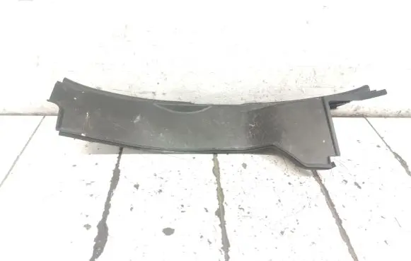 Trunk/boot sill cover protection