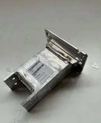 Porsche Macan (95B) Front bumper shock/impact absorber 8R0807133A