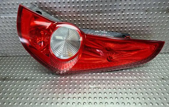 Opel Agila B Rear/tail lights S27639036 89071609