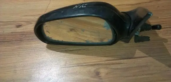 Mazda 626 Front door electric wing mirror e13010519