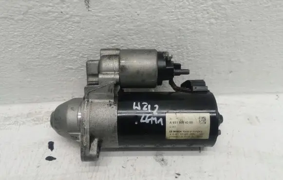 Mercedes-Benz E W212 Starter motor A6519064300
