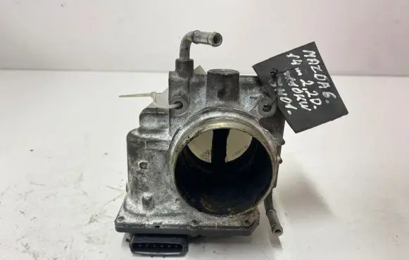 Mazda 6 Throttle valve SH01136B0