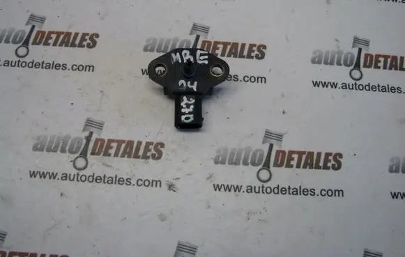 Mercedes-Benz E W211 Air pressure sensor A0041533128
