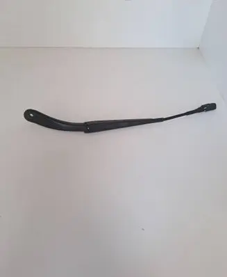 Front wiper blade arm