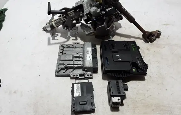 Renault Scenic III - Grand scenic III Engine ECU kit and lock set 