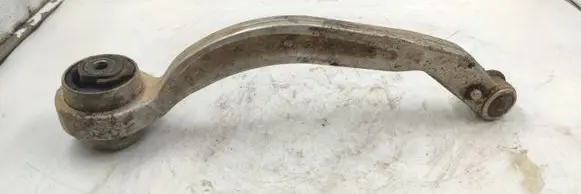 Audi A4 S4 B5 8D Front lower control arm/wishbone