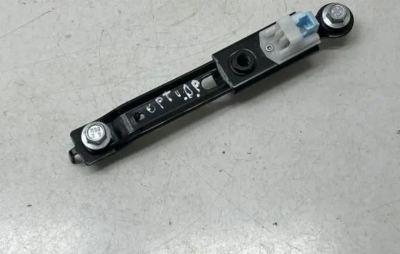 KIA Optima Seat belt adjustment rail 88890C1000 6089651A