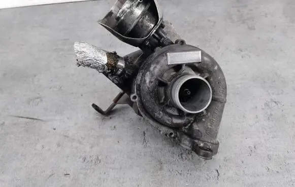 Peugeot 407 Turbo 9654128780