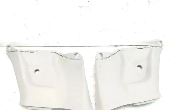 (C) pillar trim