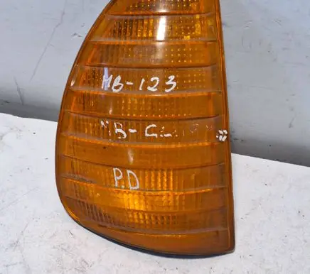 Front indicator light