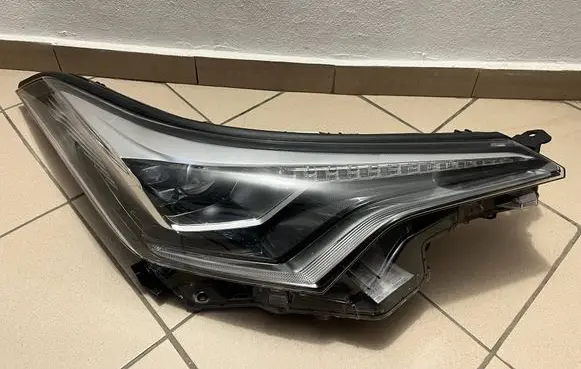 Toyota C-HR I Headlight/headlamp 81110F4170