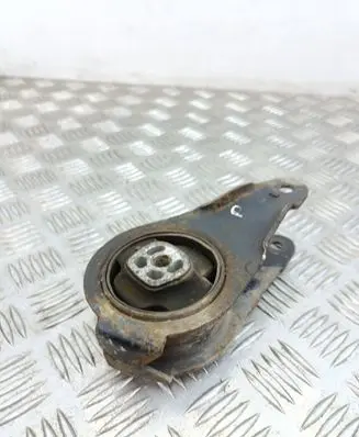 Citroen C4 I Picasso Engine mount bracket A001340