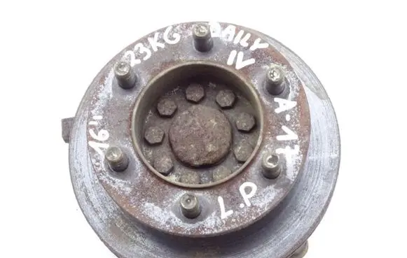 Iveco Daily 4th gen Front wheel hub spindle knuckle