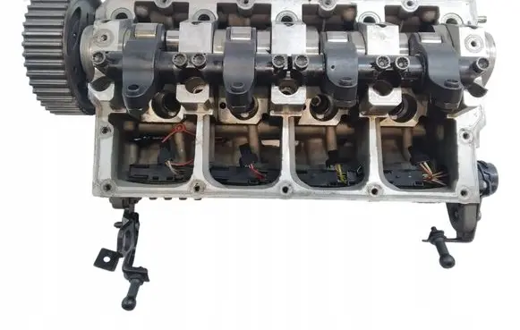 Skoda Octavia Mk2 (1Z) Engine head 038103373R