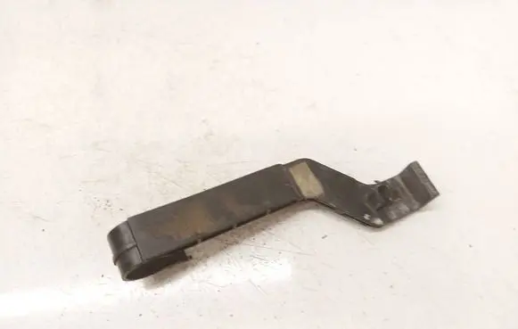Toyota RAV 4 (XA30) Radiator mount bracket 
