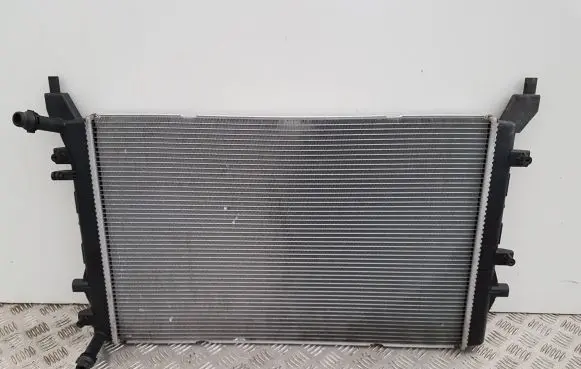 Skoda Yeti (5L) Coolant radiator 1K0121251BN