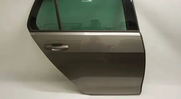 Volkswagen Golf VII Rear door 