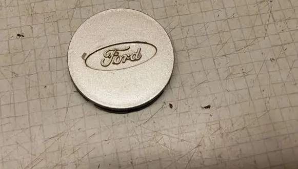 Ford Escort Original wheel cap KA8037192