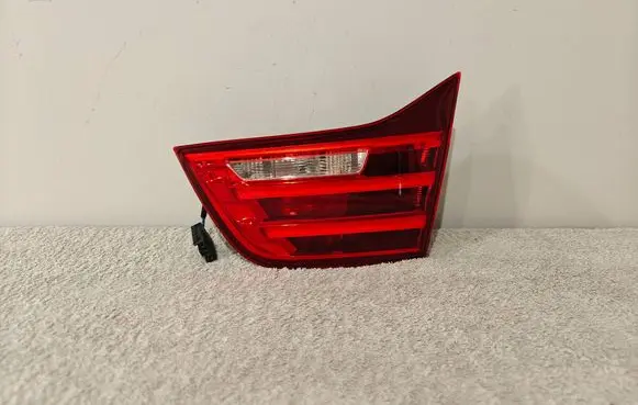BMW 4 F32 F33 Tailgate rear/tail lights 7296102