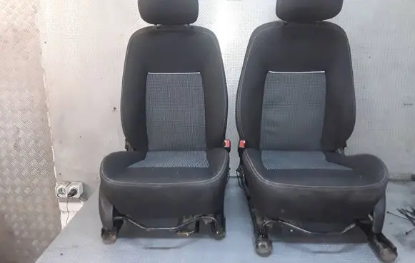 Ford Mondeo MK IV Seat and door cards trim set 