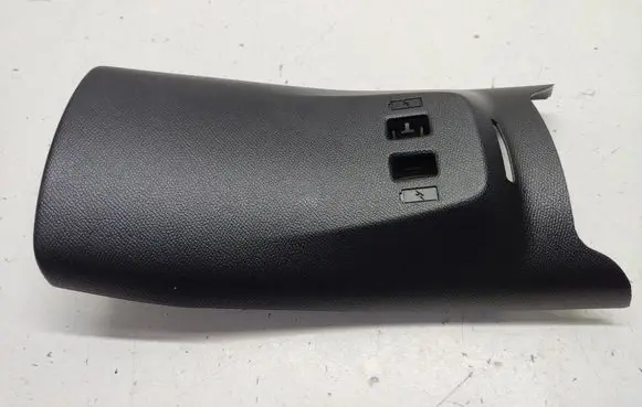 Opel Mokka B Other center console (tunnel) element 9834689780 9834689780A