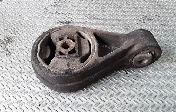 Ford Focus Gearbox mount 98AB6P082A
