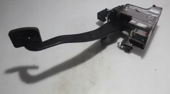 Clutch pedal