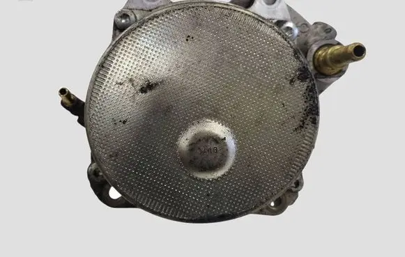 Opel Insignia A Vacuum pump 55205446