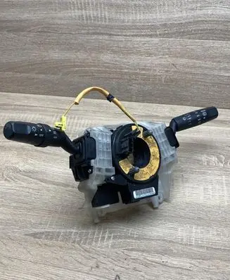 Mazda 3 I Wiper turn signal indicator stalk/switch 17G057