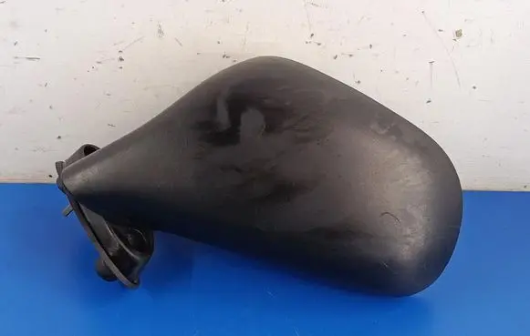Mitsubishi Carisma Front door electric wing mirror