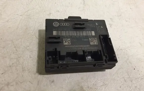 Audi A4 S4 B8 8K Door control unit/module 8K0959793C