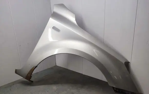 KIA Ceed Fender U5YHB516LAL210812