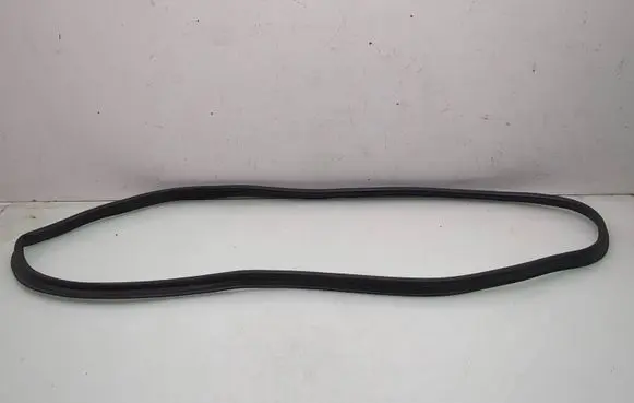 Dacia Logan III Trunk rubber seal (body) 