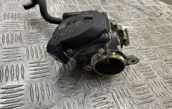 Skoda Octavia Mk3 (5E) Throttle valve 04L128063T 04L128637D