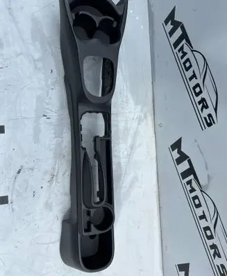 Toyota Yaris Center console 589100D050 589110D170 589110D300
